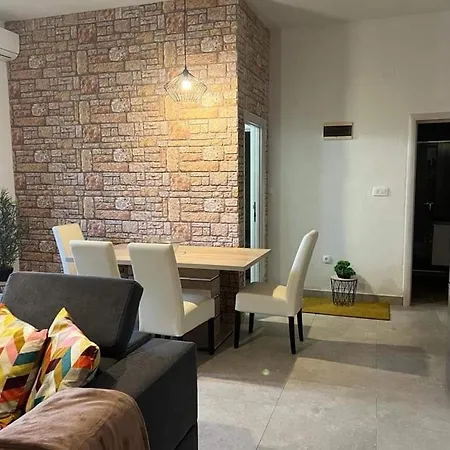 Apartmani Leona Rogoznica Apartmán