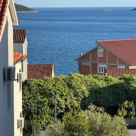 Leona Apartament Rogoznica (Sibenik-Knin)