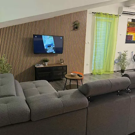 Leona Apartment Rogoznica (Sibenik-Knin)