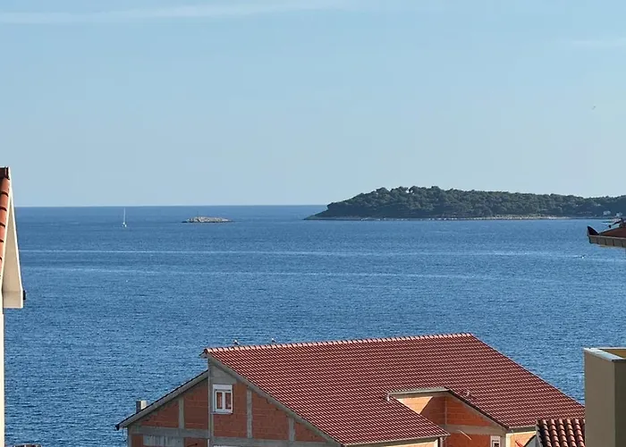 Apartment Leona Rogoznica (Sibenik-Knin)